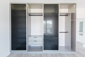 Wardrobe sliding doors